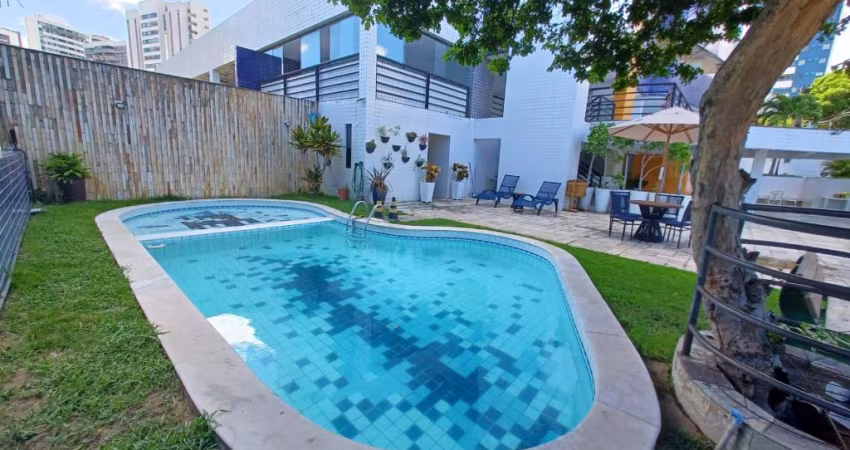 APARTAMENTO NO ESPINHEIRO COM MOVEIS EMBUTIDOS