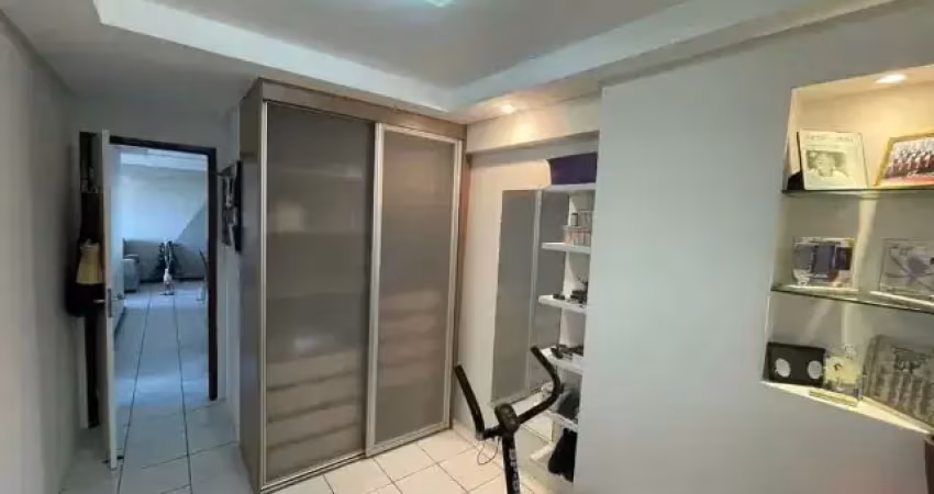 Apartamento mobiliado Espinheiro