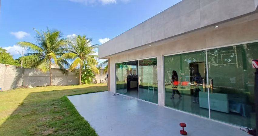 CASA EM PIEDADE MODERNA COM TERRENO AMPLO PODENDO SER COMERCIAL