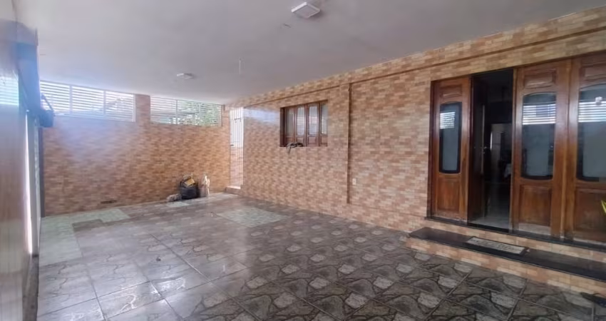 CASA DUPLEX EM AREIAS