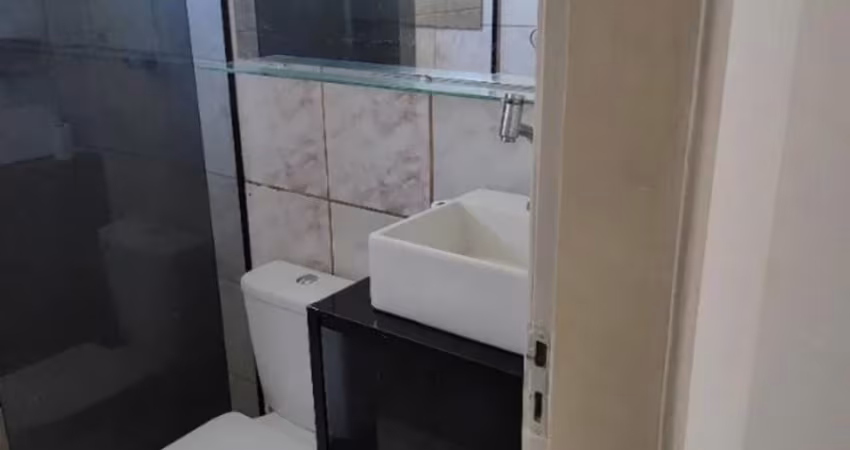 APARTAMENTO CANDEIAS 2º ANDAR PRÓXIMO A  PRAIA