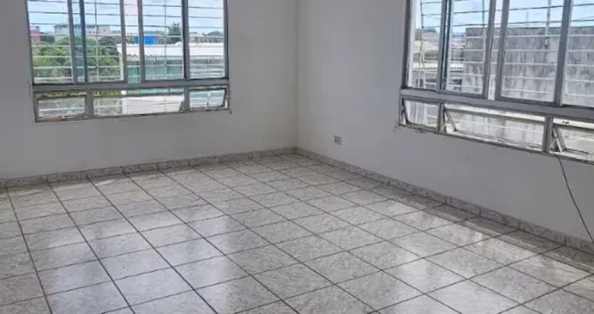 APARTAMENTO AMPLO EM PIEDADE REFORMADO
