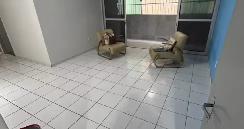 APARTAMENTO EM PIEDADE