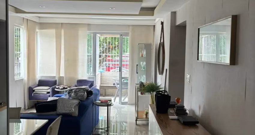 Apartamento REFORMADO no centro da Cidade