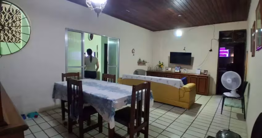 Casa com 5 quartos à venda no Encruzilhada, Recife 