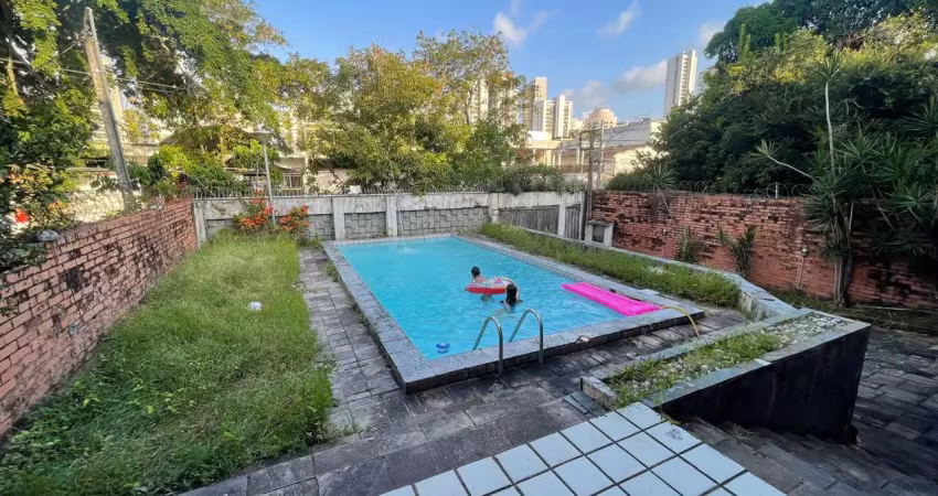 Casa com 5 quartos à venda na Rua Irene Ramos Gomes de Mattos, 136, Pina, Recife