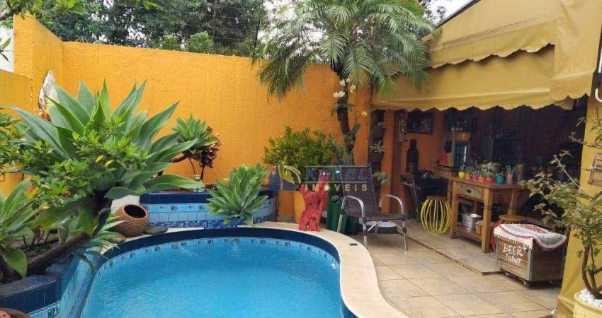 CASA À VENDA COM 3 DORMITÓRIOS, PISCINA NO RESIDENCIAL TAMBORÉ IV