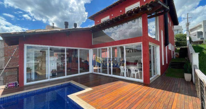 SOBRADO à VENDA com 3 SUÍTES, PISCINA, ÁREA GOURMET INTEGRADA no CONDOMÍNIO TIPO CLUBE VALE DAS ÁGUAS em BRAGANÇA PAULISTA!!
