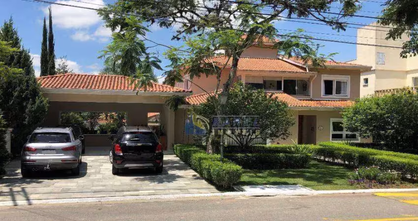 SOBRADO REFORMADO no RESIDENCIAL MORADA DOS PÁSSAROS na ALDEIA DA SERRA com 472m de Área Construída e 770m de Terreno Plano!