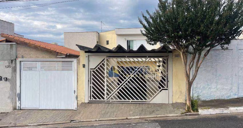 SOBRADO à VENDA com 3 DORMITÓRIOS Sendo 2 SUÌTES, 4 VAGAS na VILA MARARI.