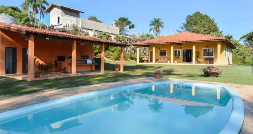 chácara a venda em Mairinque-SP no condômino Porta do Sol