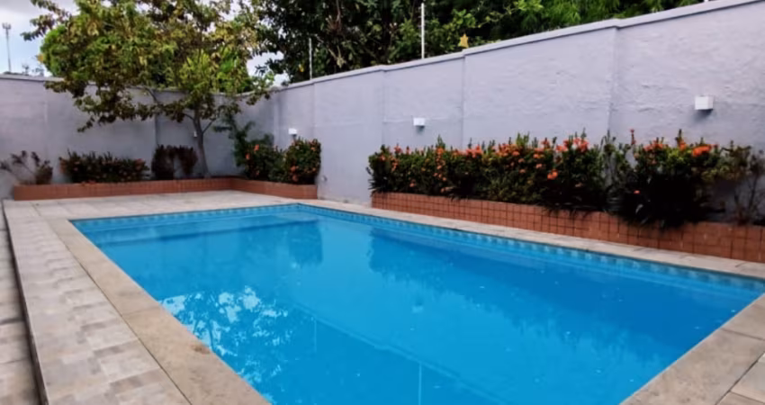 Casa para alugar para no Jardim Itaoca com 210m² por R$ 7.000,00/mês - Parque Dez, Manaus/Am
