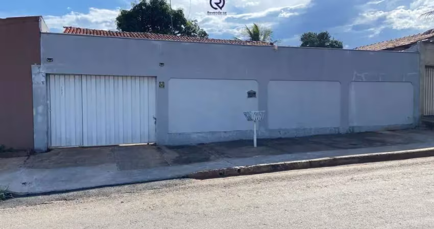 Casa à venda no bairro Morada dos Pássaros - Aparecida de Goiânia/GO