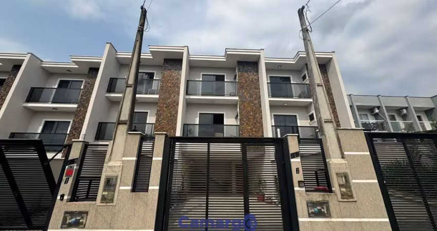 Sobrado 3 quartos - Nova Brasília