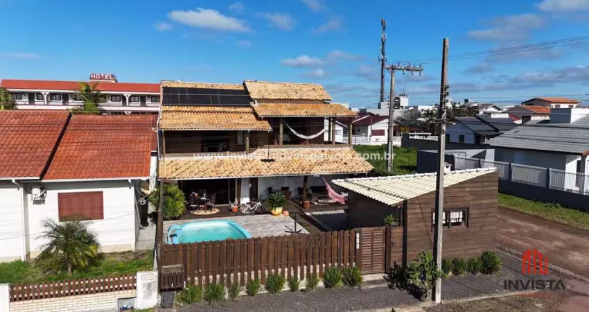Casa com 2 dormitórios à venda, 229 m² por r$ 780.000,00 - centro - balneário gaivota/sc