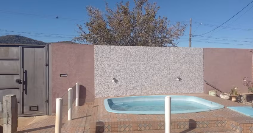 Casa térrea 3 dormitórios