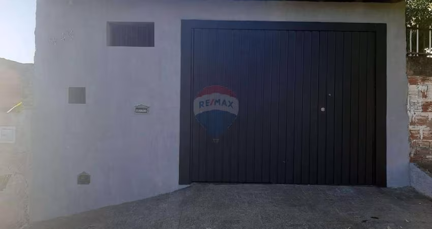 CASA A VENDA NO BAIRRO SANTA CECÍLIA , COM 2 QUARTOS, 2 VAGAS DE GARAGEM, PRÓXIMO AO BONARDI