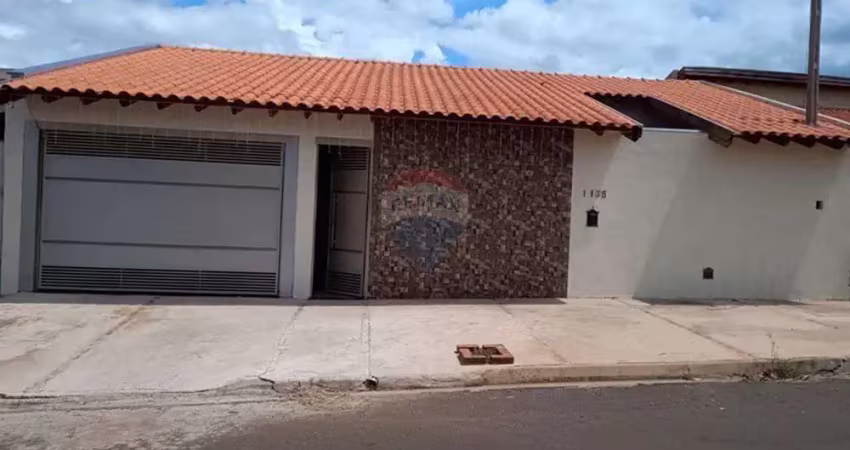 Casa com 3 quartos à venda na Alameda Ematite, 1-135, Parque Santa Edwiges, Bauru