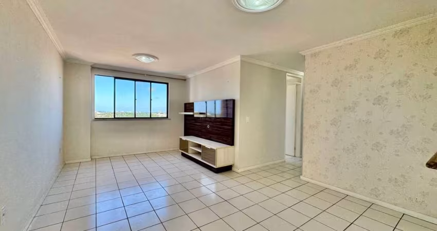 Apartamento à venda no Cambeba com 74m² e 3 dormitórios por R$ 330.000