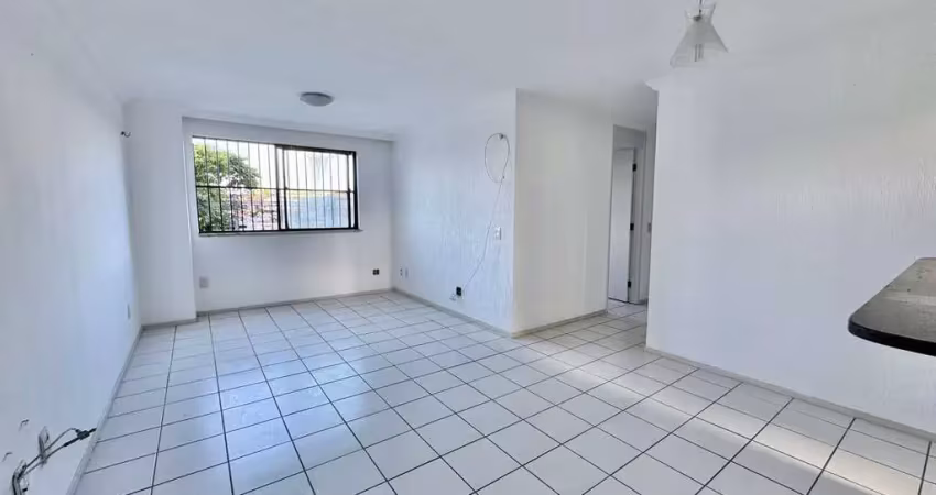 Apartamento à venda no Cambeba de 74m² e 3 quartos por R$ 290.000
