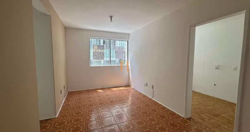 Apartamento com 2 quartos à venda na Rua Santos Saraiva, 1458, Estreito, Florianópolis