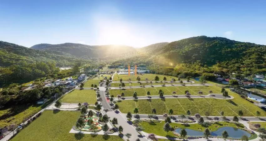 Terreno à venda na Rodovia Doutor Antônio Luiz Moura Gonzaga, 1500, Rio Tavares, Florianópolis