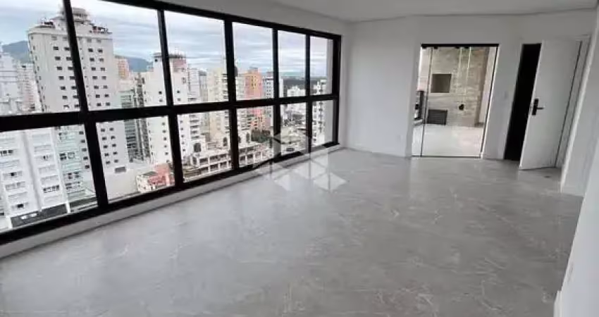 Apartamento com 3 quartos à venda na Rua 258, 340, Meia Praia, Itapema
