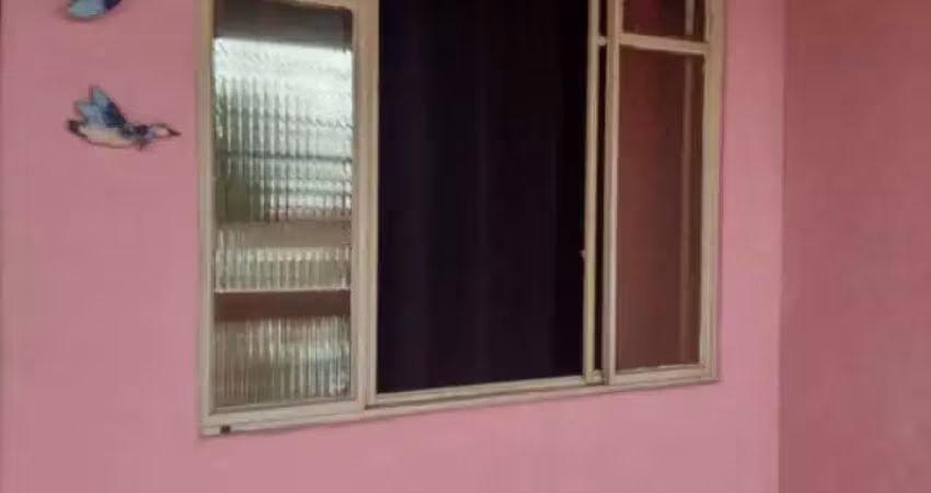 Essa cabe no seu bolso , aceita-se financiamento , aprovo o seu crédito , é a casa mais barata da zona norte