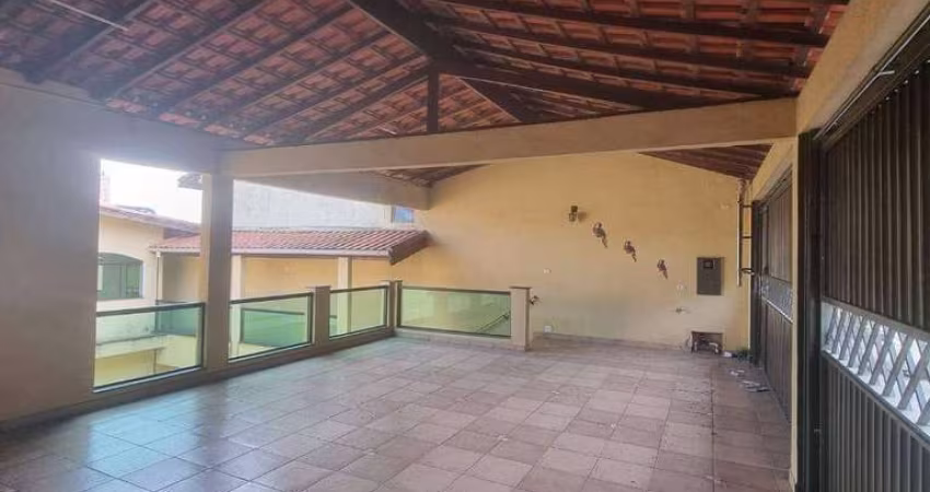 Casa com 4 dormitórios à venda, 252 m² por R$ 770.000,00 - Parque das Américas - Mauá/SP