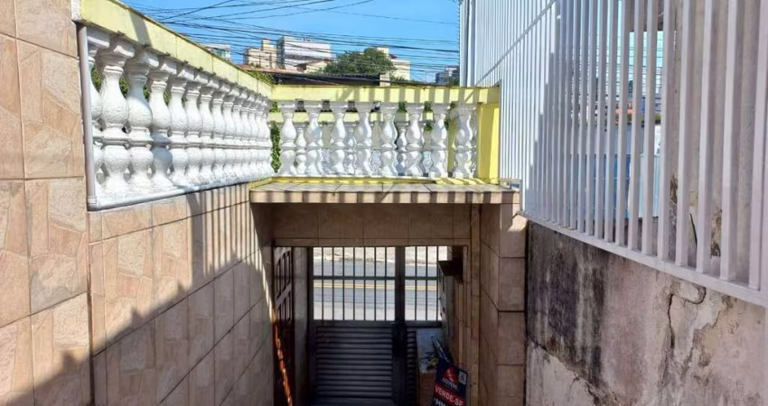 Casa com 2 dormitórios à venda, 292 m² por R$ 950.000,00 - Vila Emílio - Mauá/SP