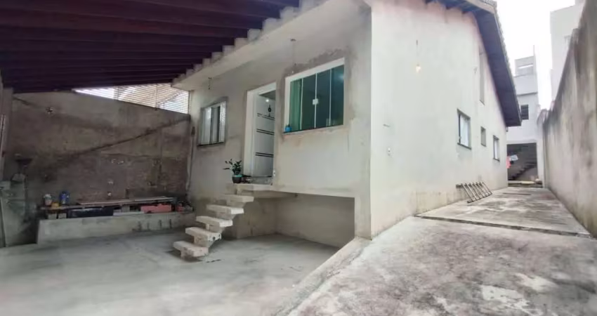 Casa com 3 dormitórios à venda, 131 m² por R$ 720.000,00 - Matriz - Mauá/SP