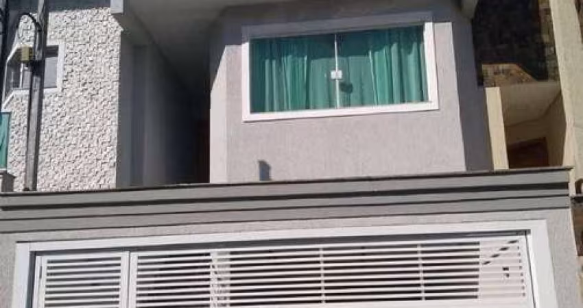 Sobrado com 3 dormitórios à venda, 254 m² por R$ 1.190.000,00 - Parque São Vicente - Mauá/SP