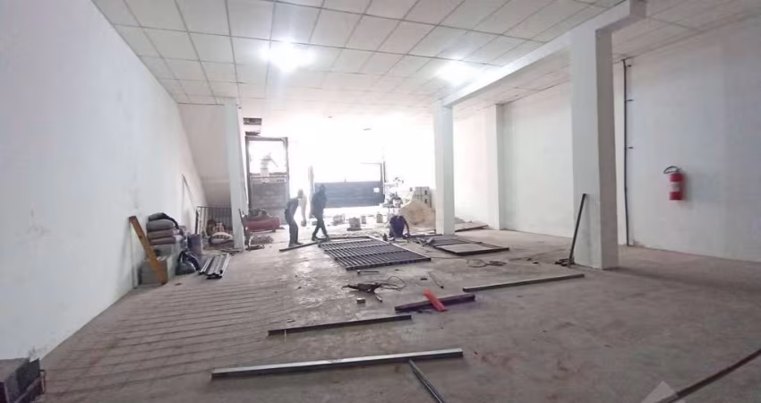 Salão para alugar, 250 m² por R$ 6.200,00/mês - Parque São Vicente - Mauá/SP