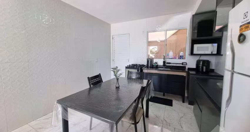 Sobrado com 2 dormitórios à venda, 59 m² por R$ 330.000,00 - Jardim Itapeva - Mauá/SP