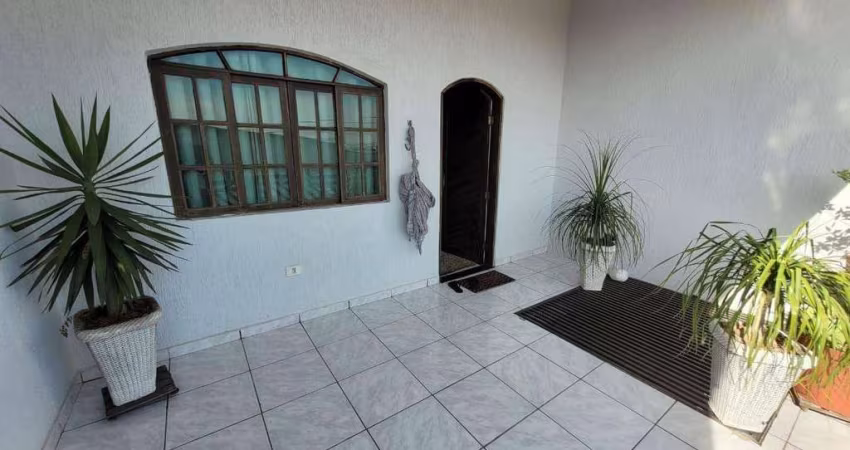 Sobrado com 3 dormitórios à venda, 245 m² - Jardim Olinda - Mauá/SP