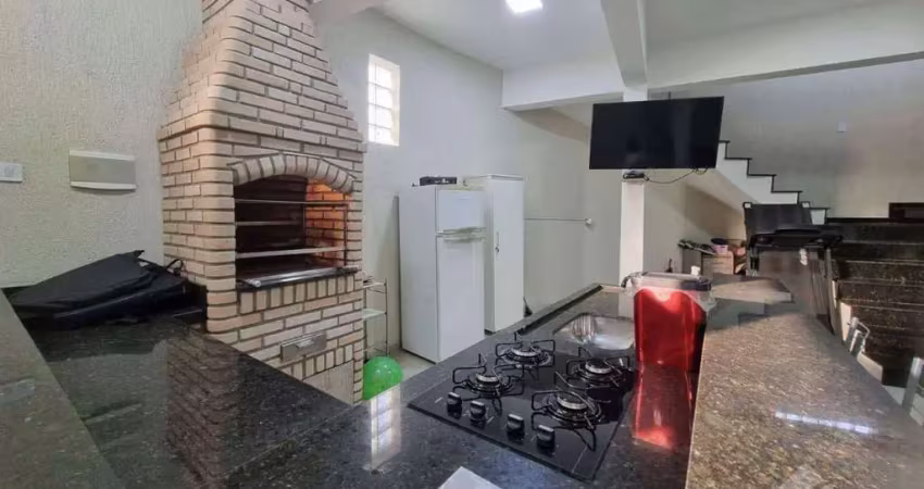 Casa com 3 dormitórios à venda, 380 m² por R$ 900.000,00 - Vila Assis Brasil - Mauá/SP