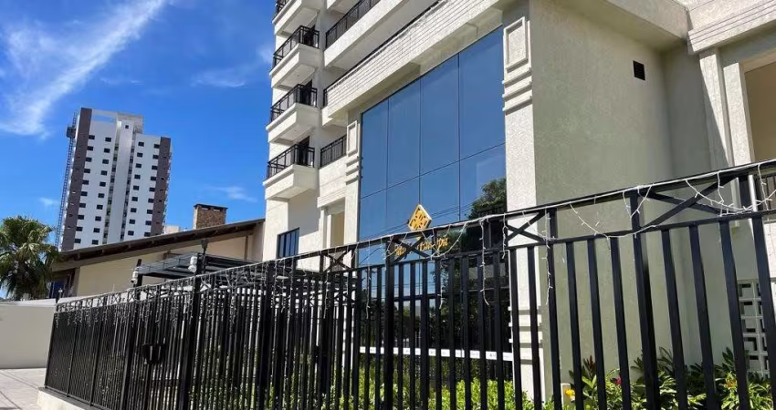 Condomínio Europa - Apartamento com 3 suítes - Taubaté/SP.