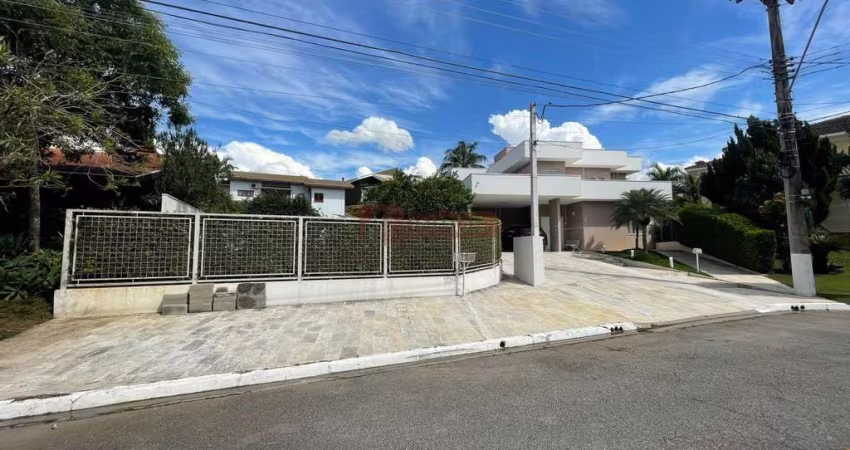 Casa em Condomínio Taubaté Village, no Jardim das Nações Taubaté, 4 Suítes