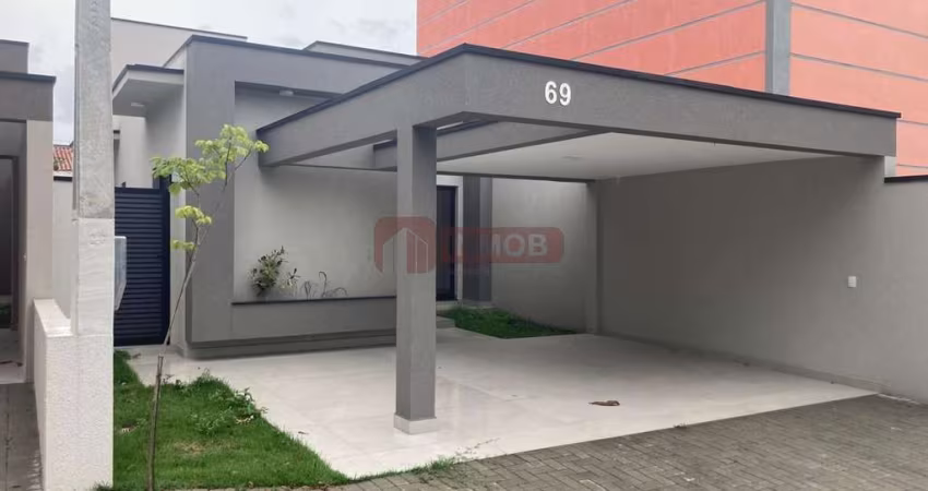 Condomínio Residencial Parque Esperança - Casa Térrea 3 dormitórios à Venda em Taubaté/SP.