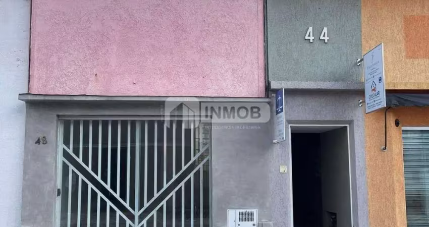 Ponto comercial para alugar na Rua Visc. do Rio Branco, 48, Centro, Taubaté