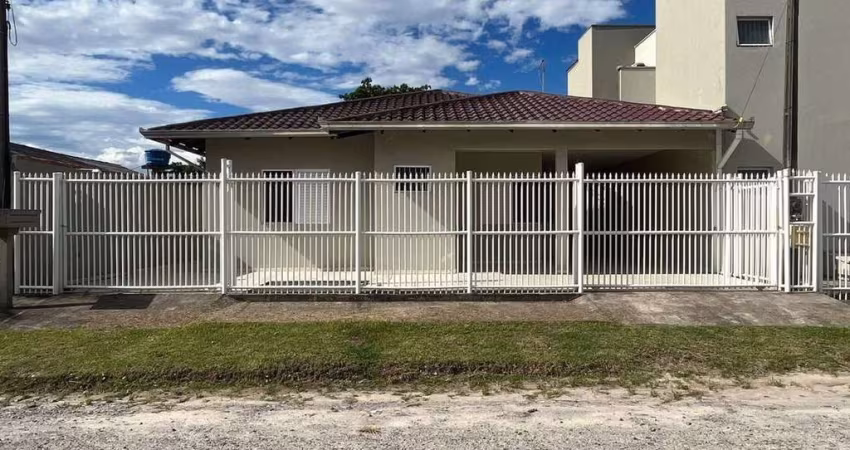Casa Com 3 Dormitórios à Venda, 122 M² - Barra do Saí - Itapoá/sc