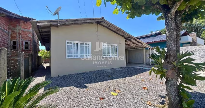 Casa Mobiliada com 2 Dormitórios e Jardim – Pronta para Morar - São José
