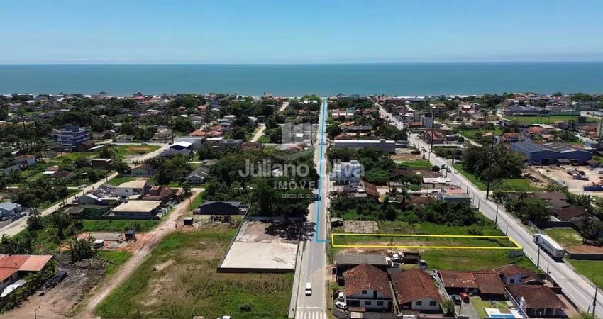 Terreno de 960 m² a 630 Metros do Mar