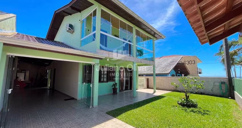 Sobrado com 4 quartos à Venda, Brasilia - Itapoá