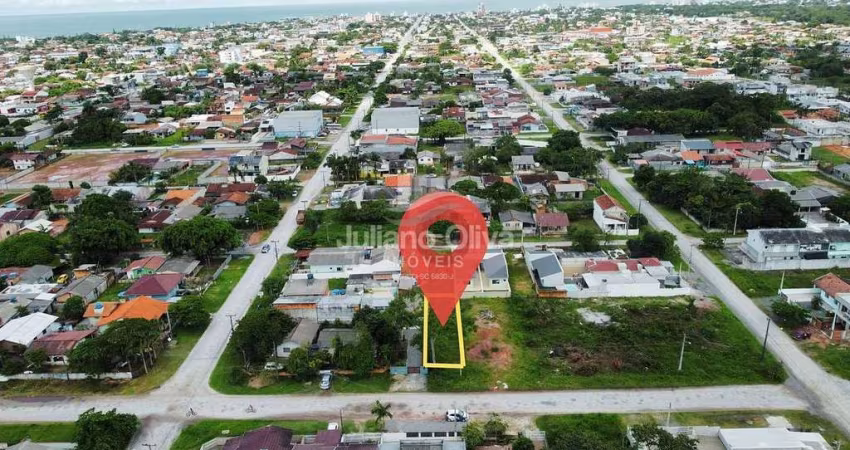 Terreno com 210m² na Região Central - São José - Itapoá/SC