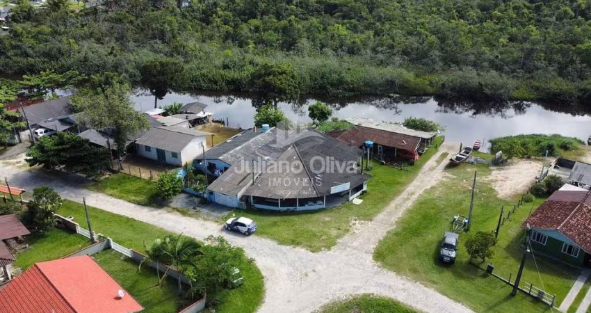 Lote/Terreno à Venda, 396m² Barra do Saí - Itapoá