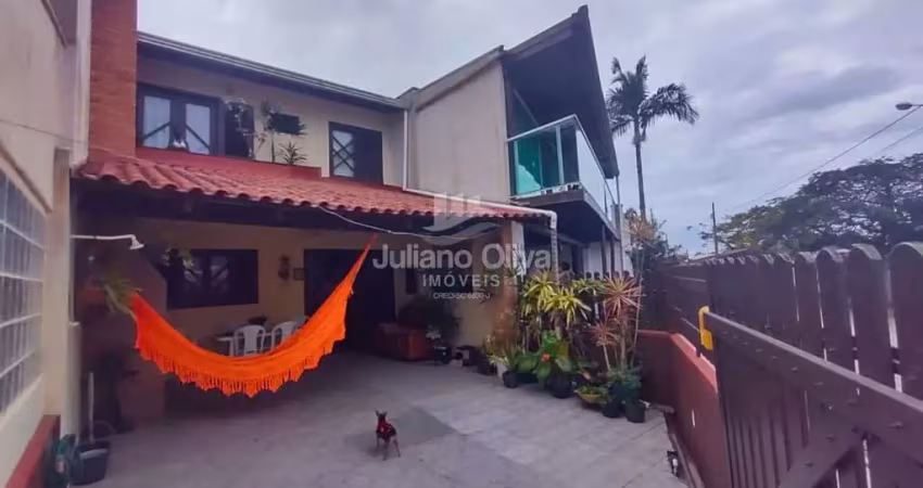 Casa com 3 quartos à venda na Rua R 601 Presidente Lincoln, Brasília, Itapoá