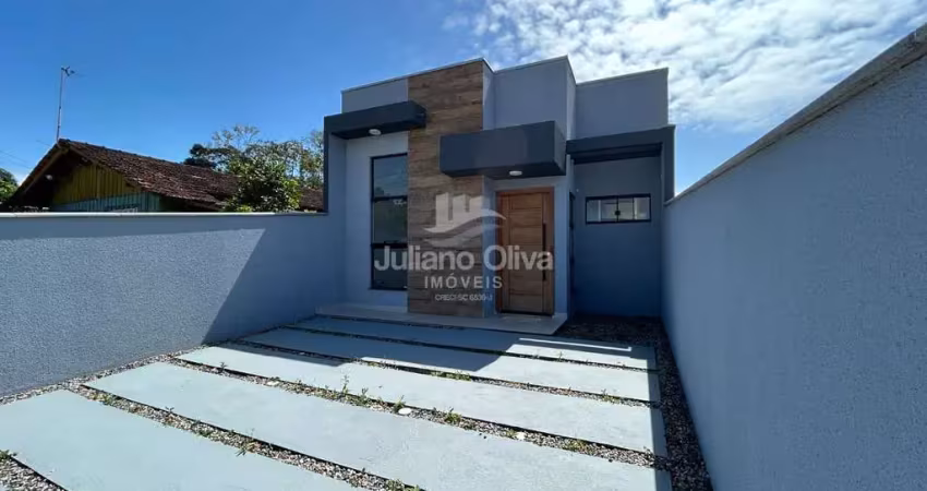Casa com 3 quartos à venda na Rua 2540 Jurupará, Brandalize, Itapoá