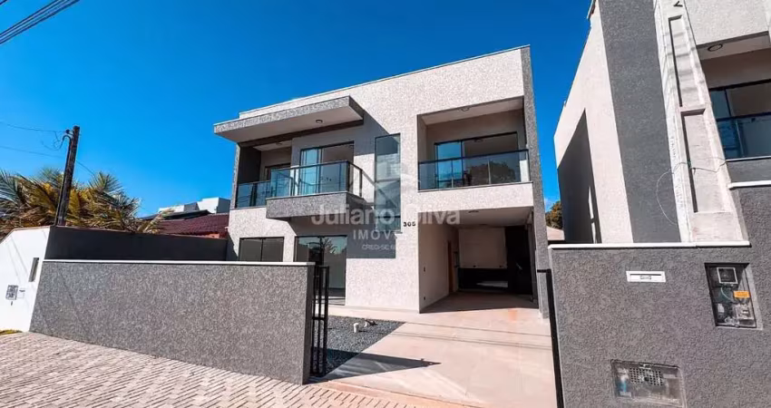 Casa com 3 quartos à venda na Rua 2540 Jurupará, Brandalize, Itapoá
