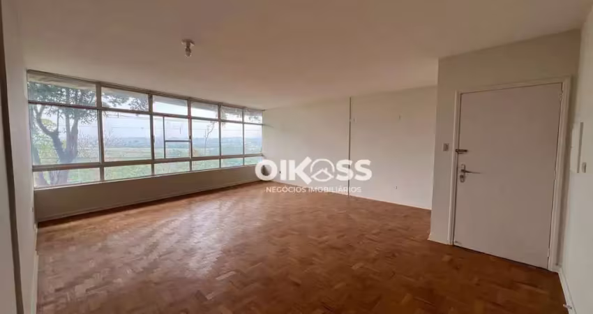 Apartamento com 3 dormitórios à venda, 200 m² por R$ 700.000 - Centro - São José dos Campos/SP